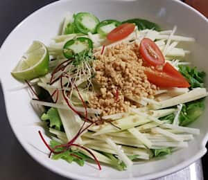 15. Green Papaya Salad $12.00